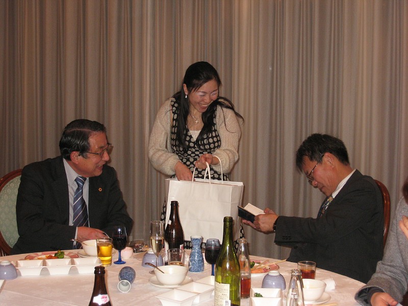 2012021504