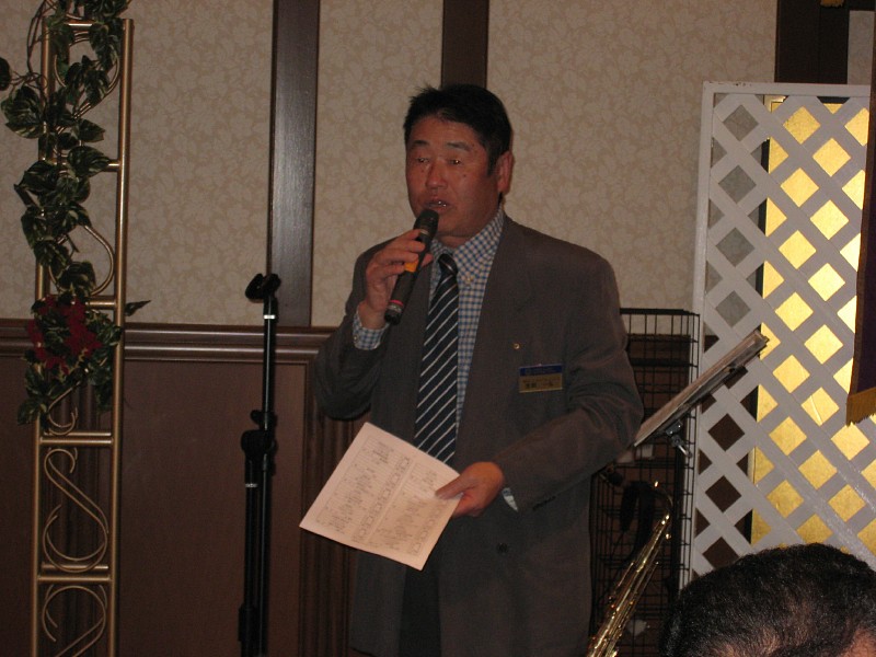 2012041805